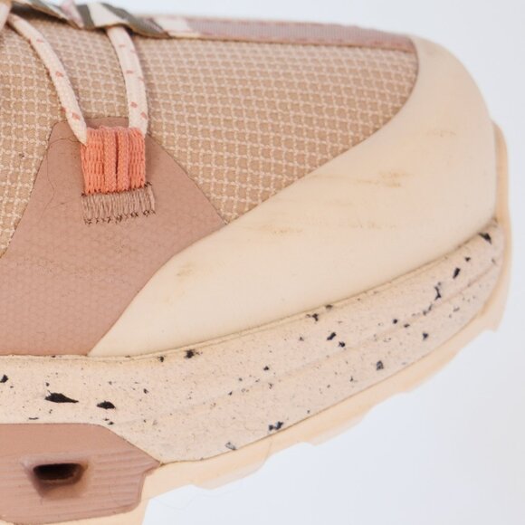 On Cloudtrax Size 8 Womens sneaker/boots Rose/Ivory - Picture 7 of 15